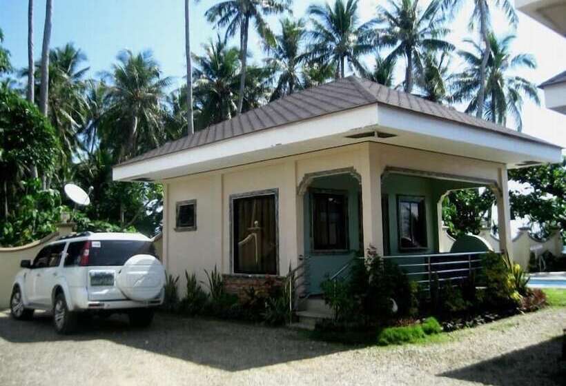 Hotel Ucoy Beach Resort