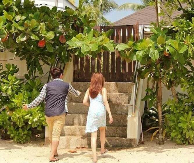 Hotel Ucoy Beach Resort