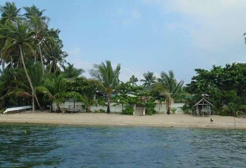 Hotel Ucoy Beach Resort