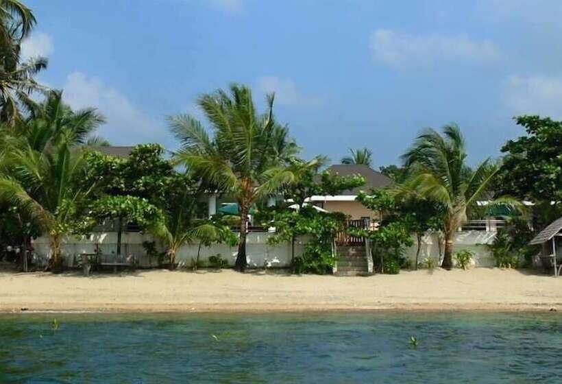 Hotel Ucoy Beach Resort