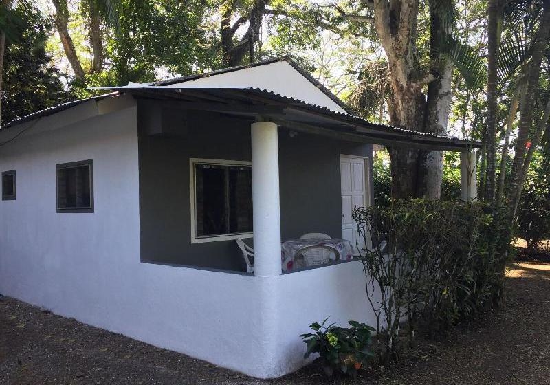 فندق Villas Majolana