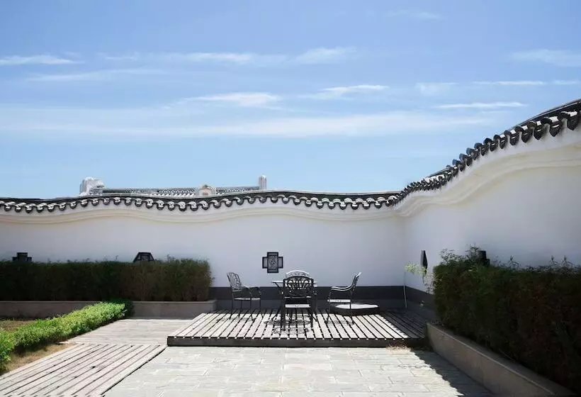 Hotelli Viwo Leisure