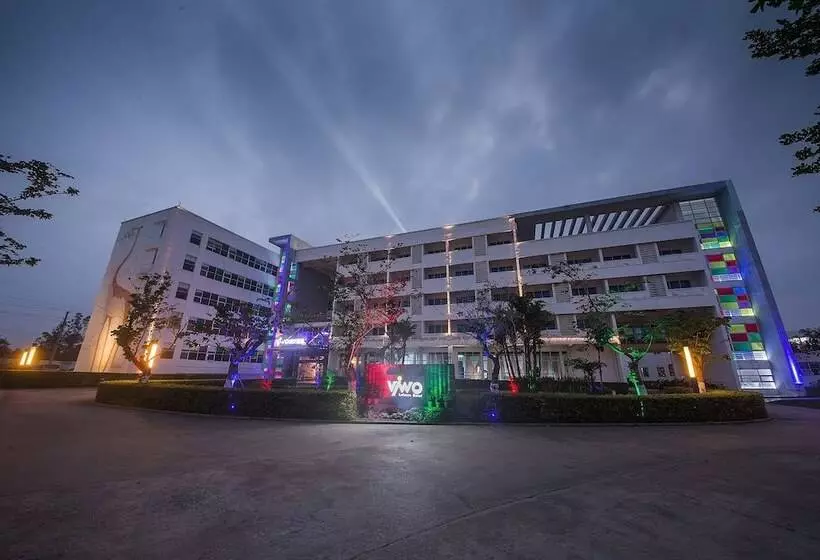 Hotelli Viwo Leisure