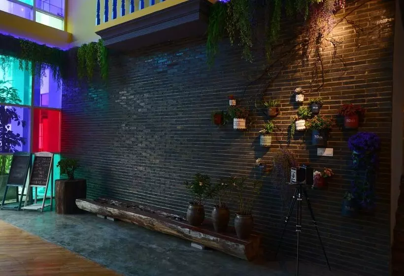 Hotelli Viwo Leisure