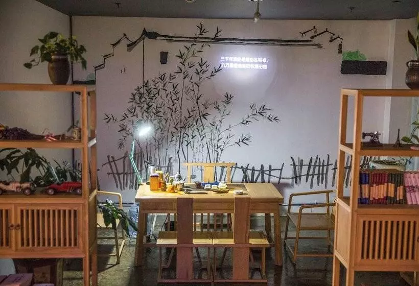 Hotelli Viwo Leisure