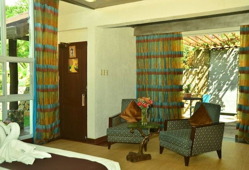 בית מלון כפרי West 35 Eco Mountain Resort