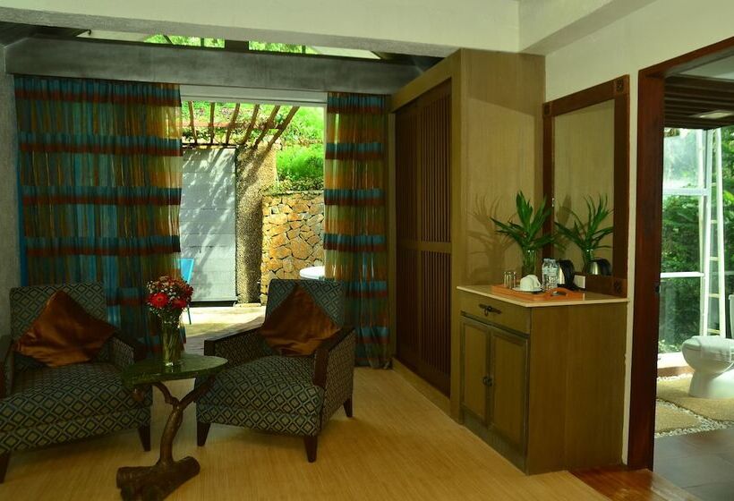 בית מלון כפרי West 35 Eco Mountain Resort