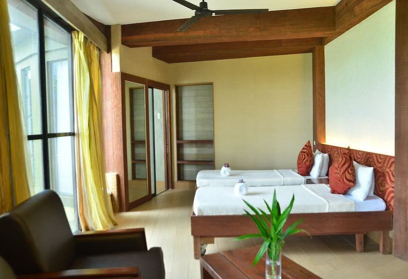 בית מלון כפרי West 35 Eco Mountain Resort