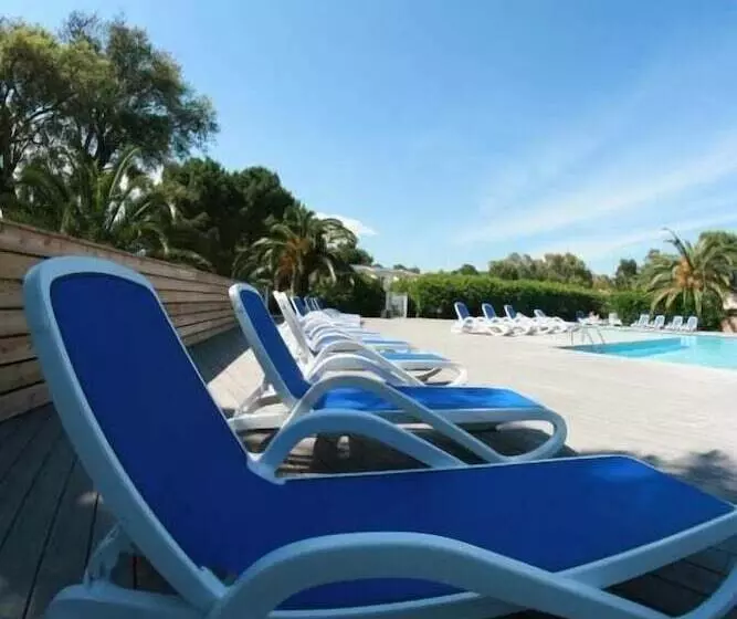 اقامتگاه Résidence Fiori Di Cala Rossa