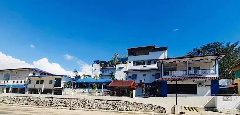 ホテル Makiling Onsen