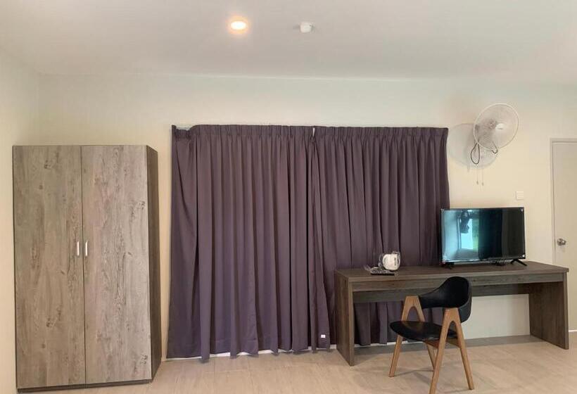 فندق The Sassy House