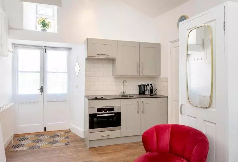 مبيت وإفطار The Old Parsonage