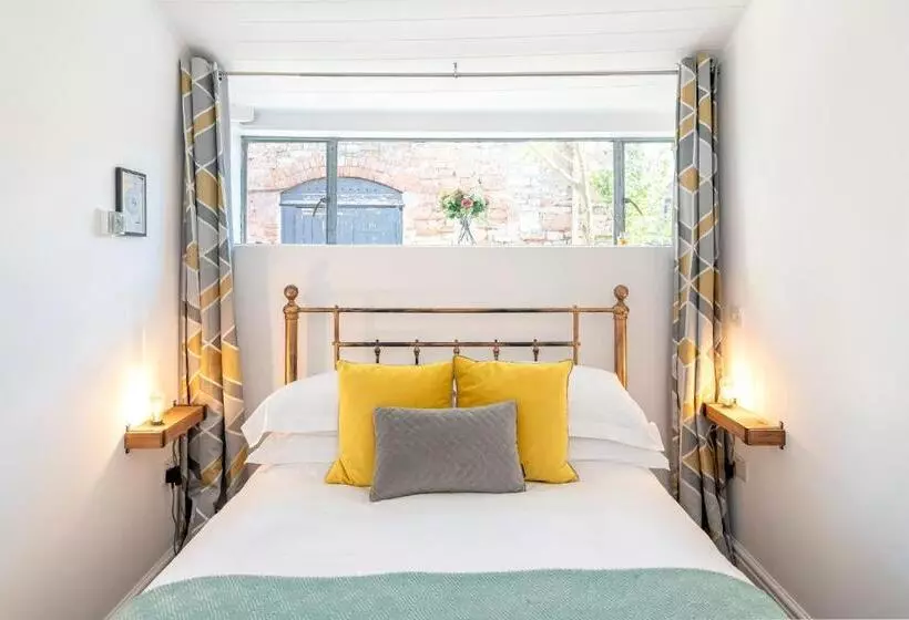 مبيت وإفطار The Old Parsonage