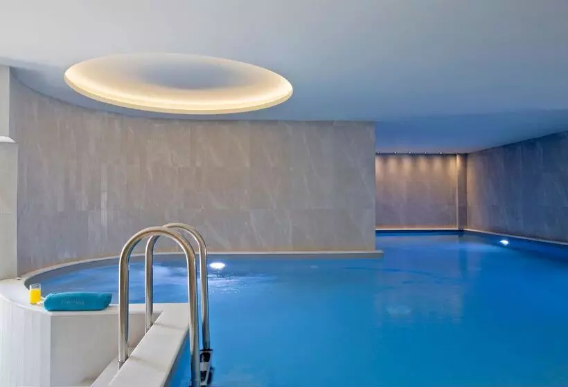 Eretria Hotel & Spa Resort