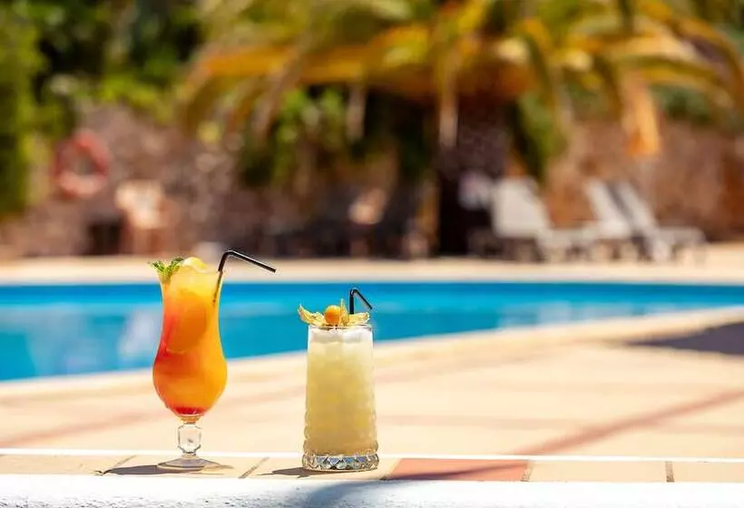 בית מלון כפרי Casabela