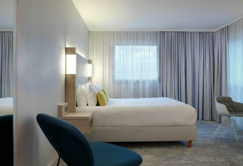 The Jangle Hotel   Paris   Charles De Gaulle   Airport