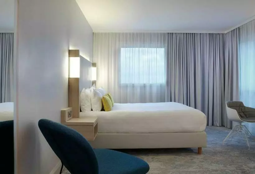 The Jangle Hotel Paris Charles De Gaulle Airport