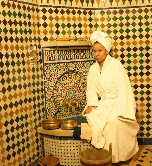 هتل Riad El Ghalia