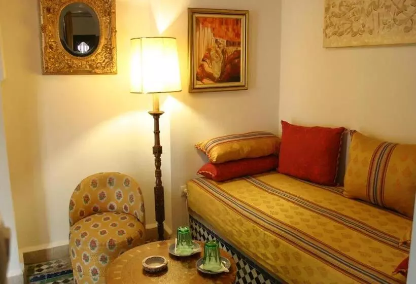 هتل Riad El Ghalia