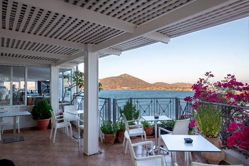 هتل Elounda Akti Olous