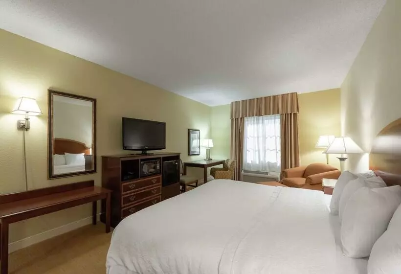 Отель Hampton Inn & Suites Vicksburg