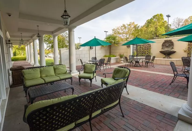 Отель Hampton Inn & Suites Vicksburg