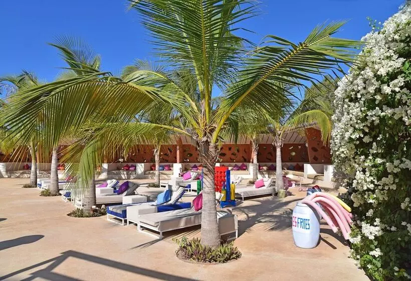 فندق Movenpick Resort Lamantin Saly