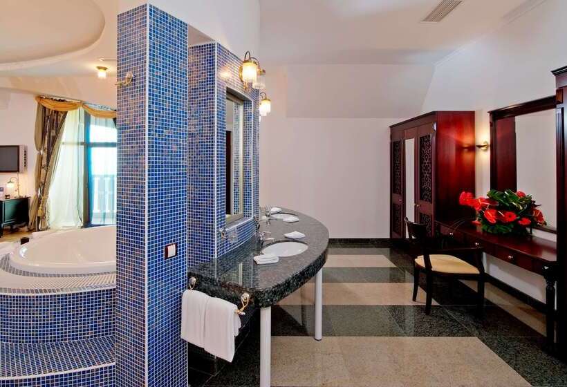 هتل Melia Grand Hermitage All Inclusive