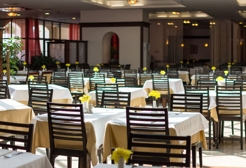 هتل Melia Grand Hermitage All Inclusive