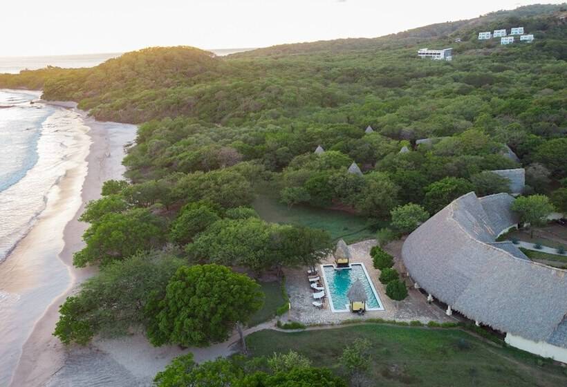 هتل Punta Teonoste