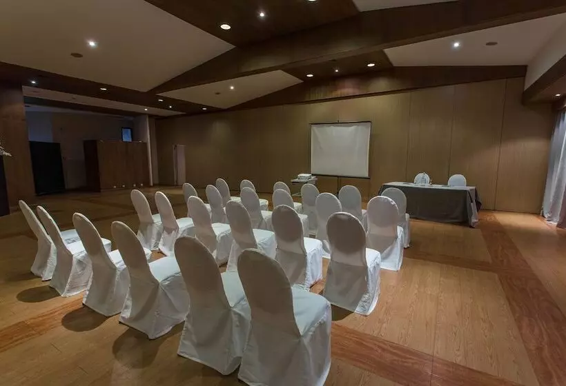 Purala Wool Valley Hotel & Spa