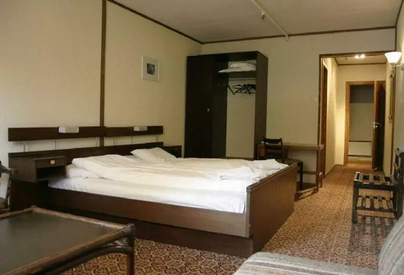 호텔 Pollfoss Gjestehus &