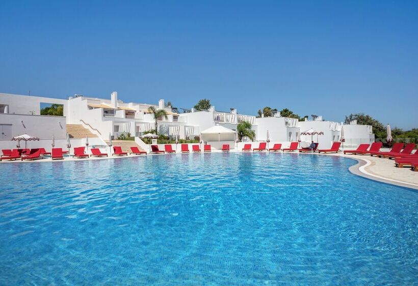 Villas D água Beachfront Resort