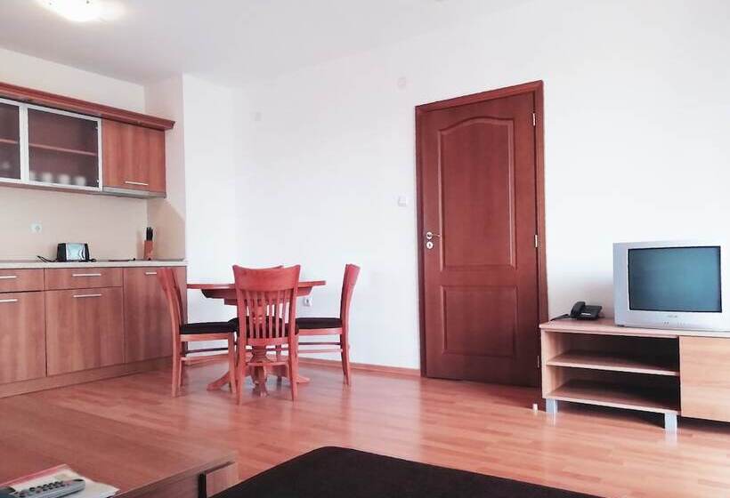 Apart Hotel Efir