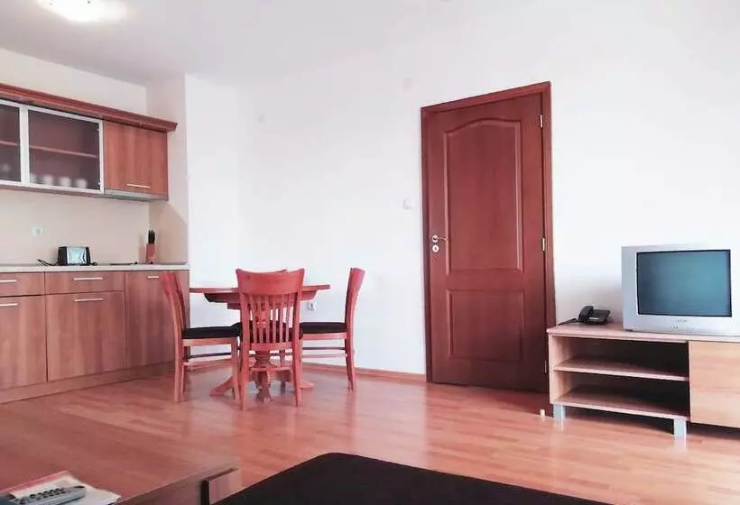 Apart Hotel Efir