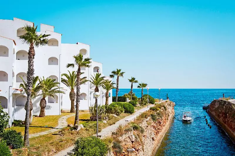 Hotelli Caramelo Marina Cala'n Bosch - Adults Only