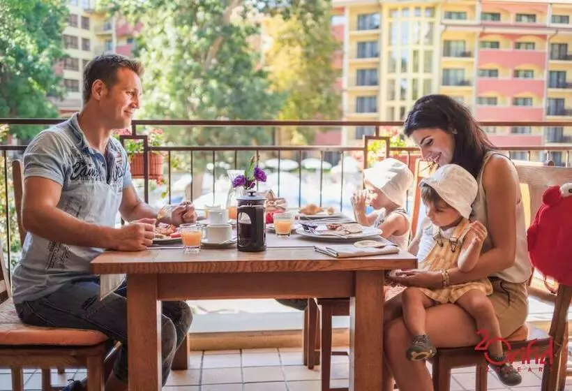 Aquaclub Grifid Hotel Bolero   Ultra All Inclusive & Private Beach