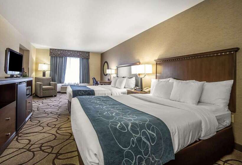 هتل Comfort Suites Airport