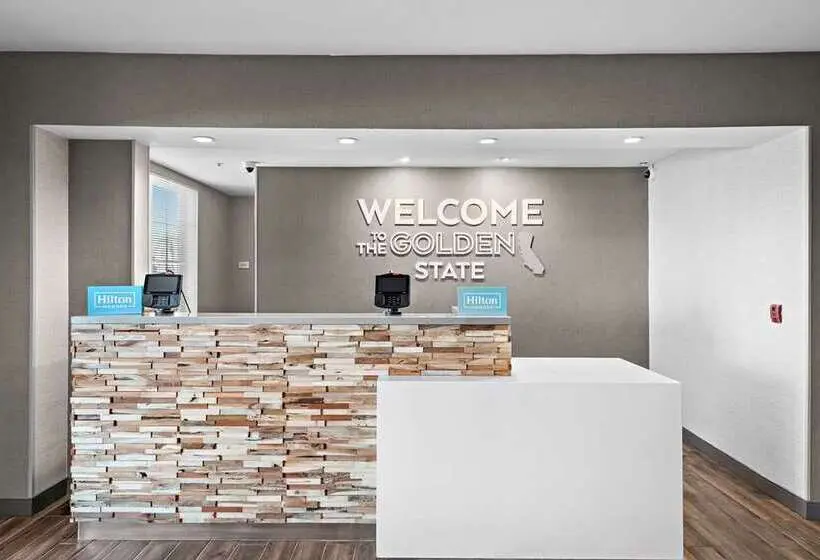 ホテル Hampton Inn By Hilton Calexico
