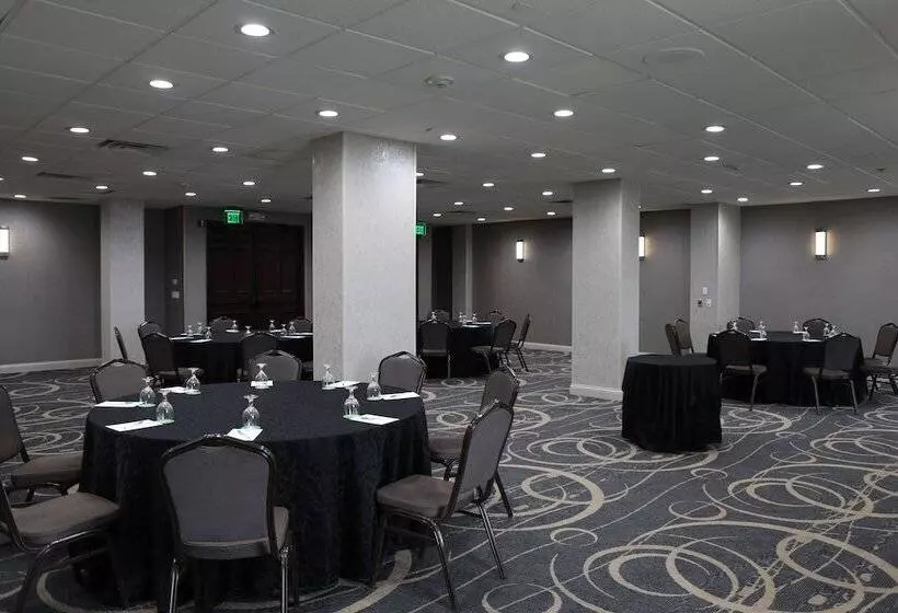 ホテル Holiday Inn Chicago/oak Brook, An Ihg