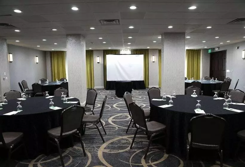 ホテル Holiday Inn Chicago/oak Brook, An Ihg