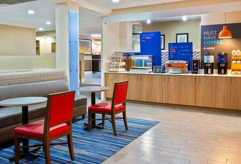 Holiday Inn Express Hotel & Suites Bonita Springs/naples, An Ihg
