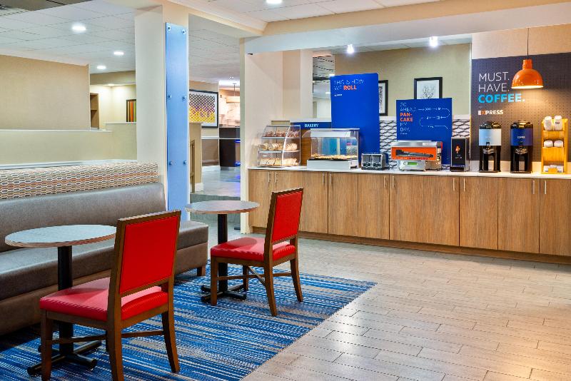 Holiday Inn Express Hotel & Suites Bonita Springs/naples, An Ihg