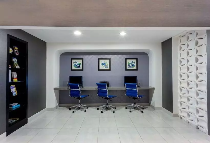 Hotel Holiday Inn Express & Suites Cooperstown By Ihg