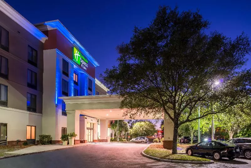 Holiday Inn Express Hotel & Suites Tampa Anderson Road Veterans Exp, An Ihg
