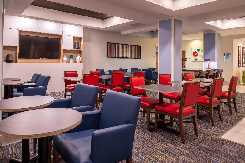 Holiday Inn Express Hotel & Suites Tampa Anderson Road Veterans Exp, An Ihg