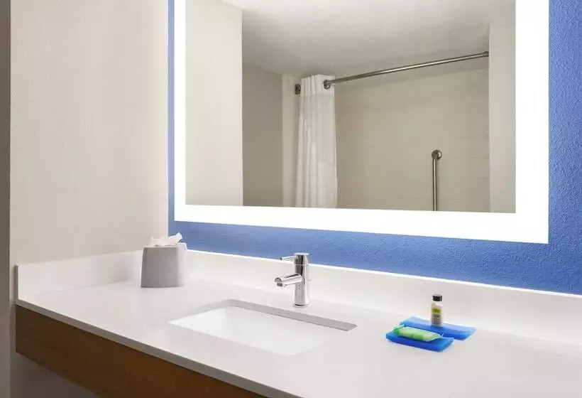 هتل Holiday Inn Express Vero Beach West I 95, An Ihg