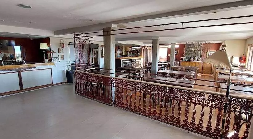 ホテル Meulen Hosteria Y Apart