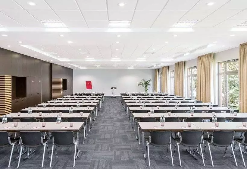 فندق NH Collection Nurnberg City