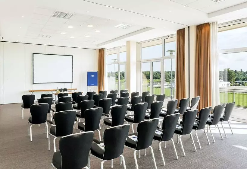 酒店 NH Hamburg Horner Rennbahn